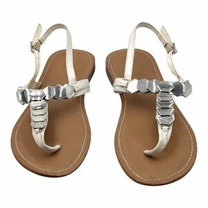 BCBGeneration Blayre White Silver T Strap Sandal Flat Ankle Strep Womens Size 7